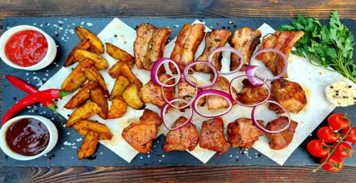 🔥"Анатолий доплатит!" Прямо с мангала! Огромный мясной сет за 39р/2кг от "BBQ Burger"