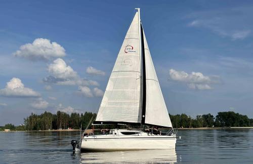 Прогулки на яхтах класса LUX от 20р от "Море Минск"