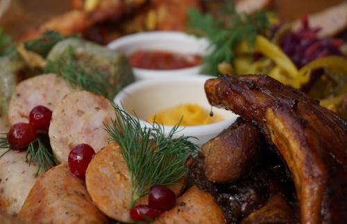 Мясные сеты от 37р/кг от ресторана "Староместный пивовар"