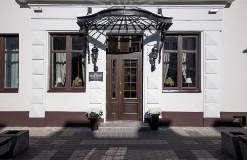 Проживание в номерах со скидкой 20% в отеле "Гранд Пинск"