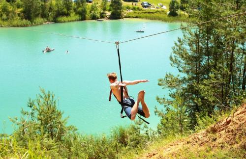 Самый длинный в РБ! Полет на зиплайне 250м за 25р от "Extreme adventure activity"