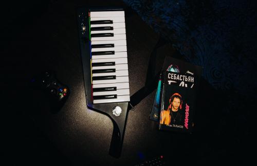 Рок-комната: Xbox, Just dance, Rockband 3, караоке, дартс, настольные игры от 5р в "Рок-комната 18"