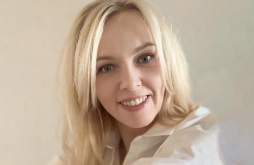Маникюр, педикюр с долговременным покрытием от 30р у Екатерины Змитрович