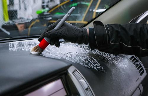 Выездная химчистка, детейлинг авто со скидкой до 29% от "Clean Dozor"